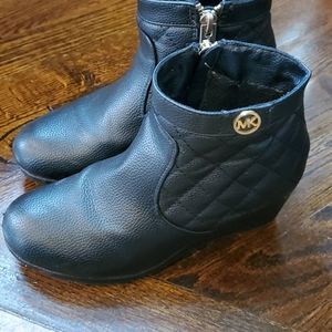 MK Cate Galy boots